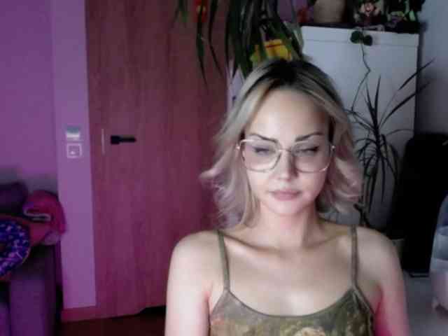 lexieSpicy webcam