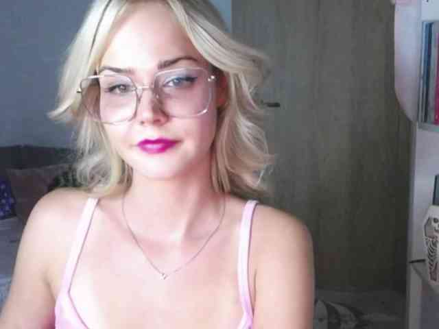 lexieSpicy webcam