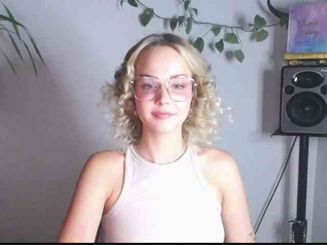 lexieSpicy webcam