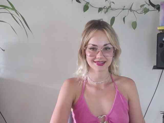 lexieSpicy webcam