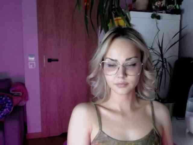lexieSpicy webcam