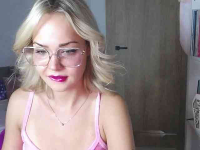 lexieSpicy webcam