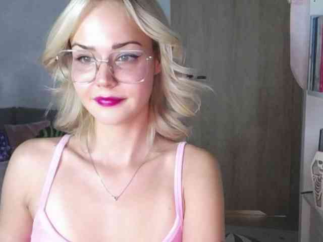 lexieSpicy webcam