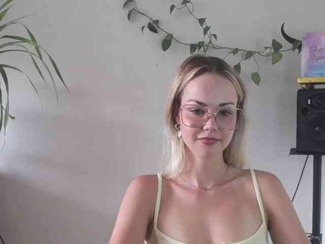 lexieSpicy webcam