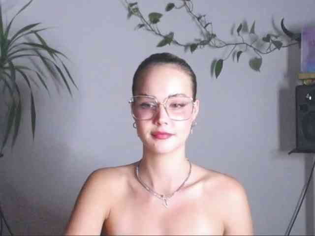 lexieSpicy webcam