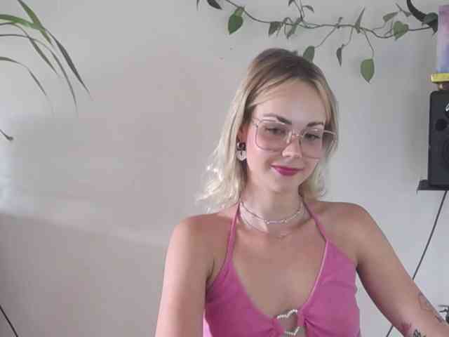 lexieSpicy webcam