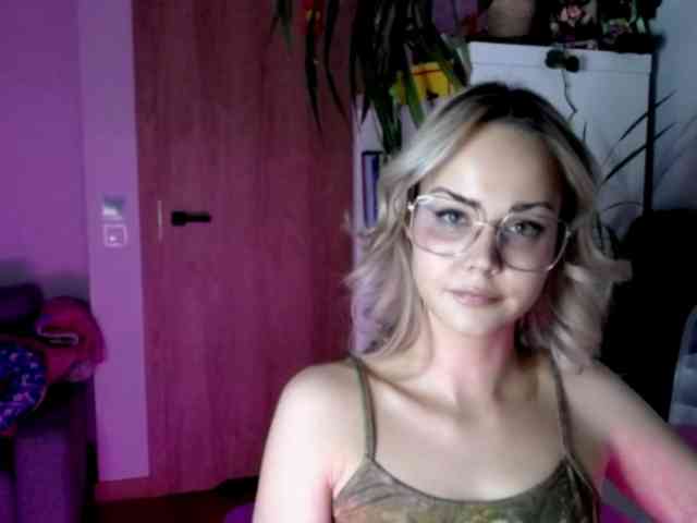 lexieSpicy webcam