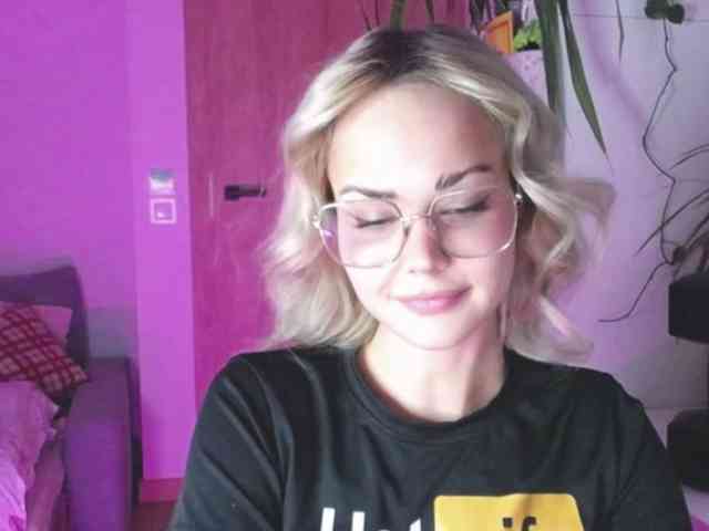 lexieSpicy webcam