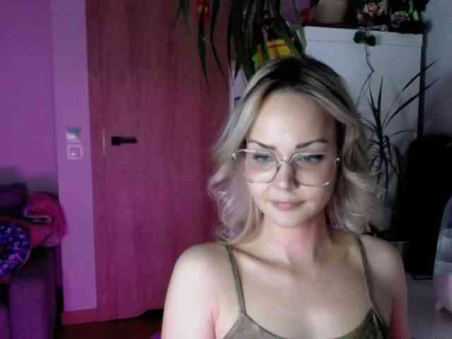 lexieSpicy webcam