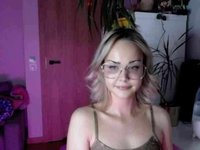 lexieSpicy webcam