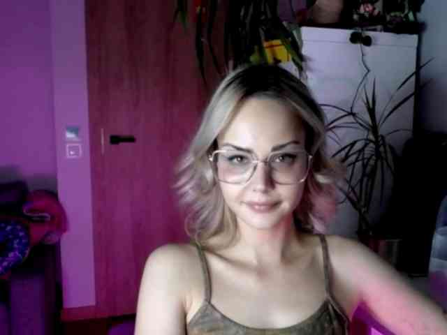 lexieSpicy webcam