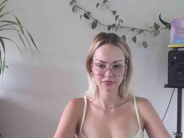 lexieSpicy webcam