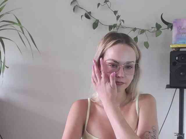 lexieSpicy webcam