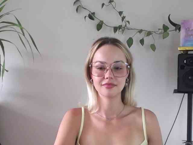 lexieSpicy webcam