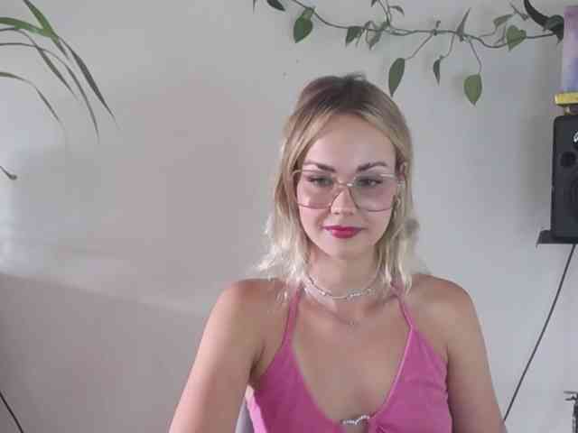 lexieSpicy webcam