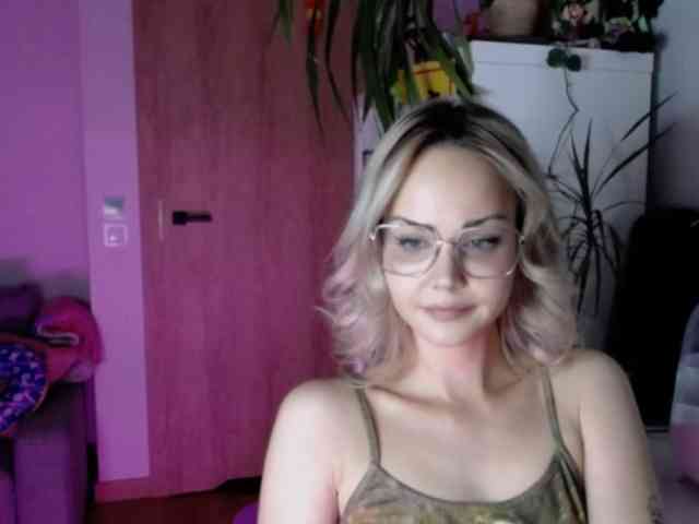 lexieSpicy webcam