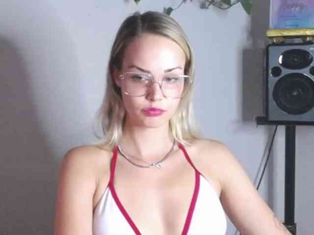 lexieSpicy webcam