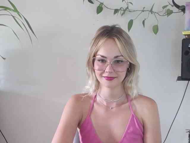 lexieSpicy webcam