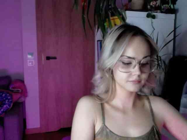 lexieSpicy webcam