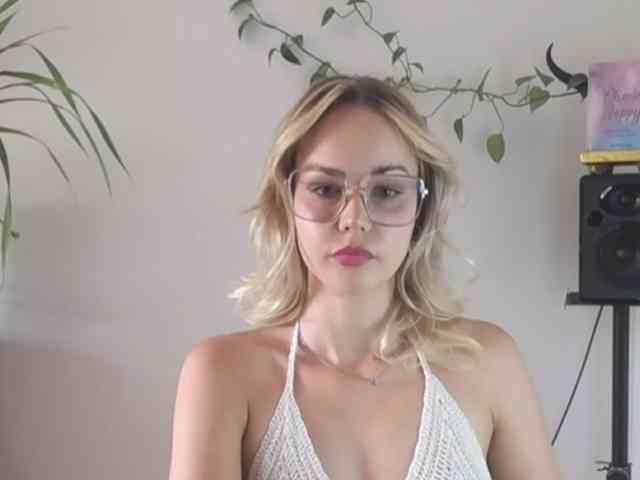 lexieSpicy webcam