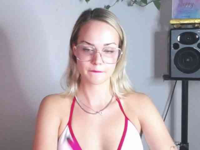 lexieSpicy webcam