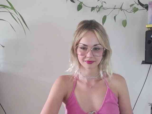 lexieSpicy webcam