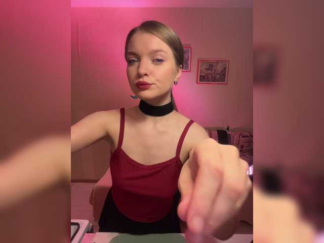 ThatTripPink3's BongaCams show and profile