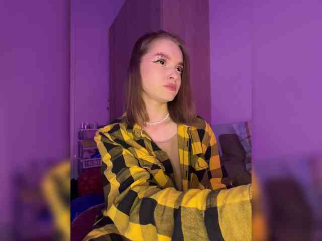 AliciaTroupe webcam