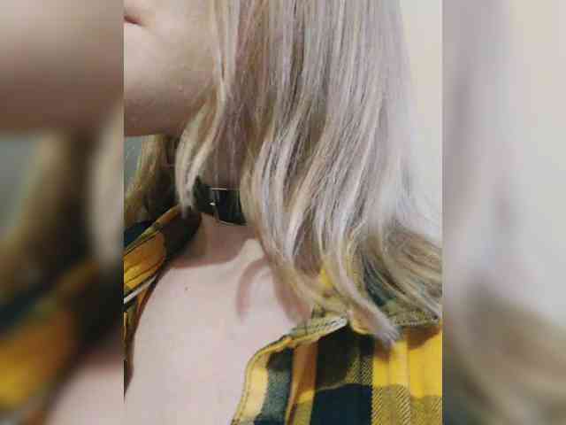 AliciaTroupe webcam