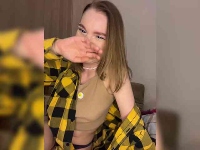 AliciaTroupe webcam