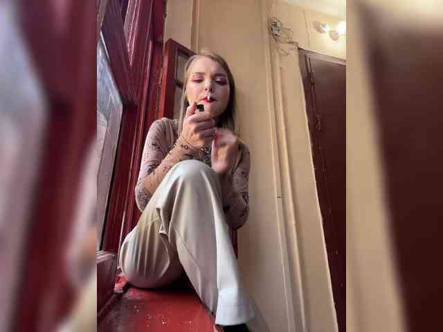AliciaTroupe webcam