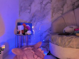 Katemoss70 Porn Show