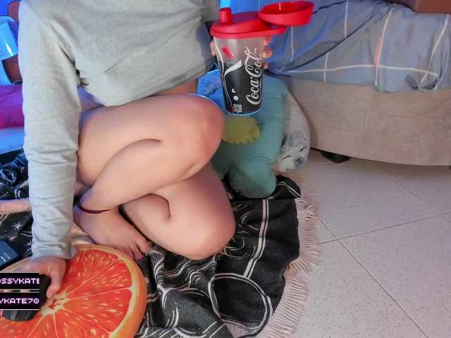 Katemoss70's BongaCams show and profile