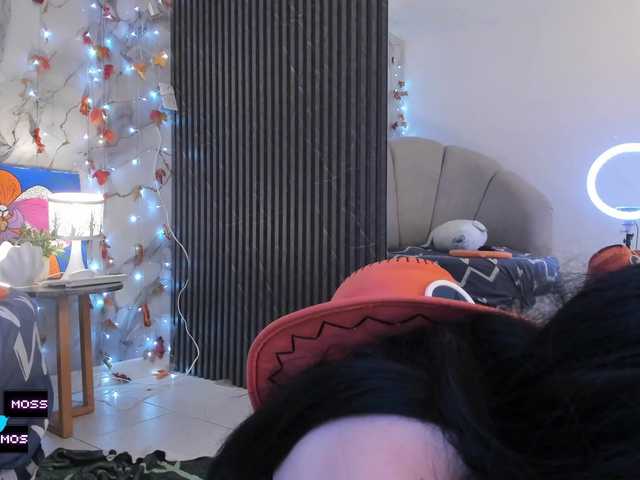 Katemoss70's BongaCams show and profile