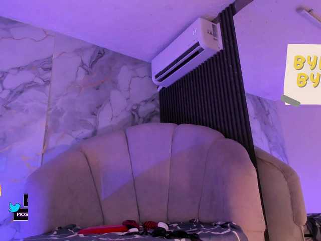 Katemoss70's BongaCams show and profile