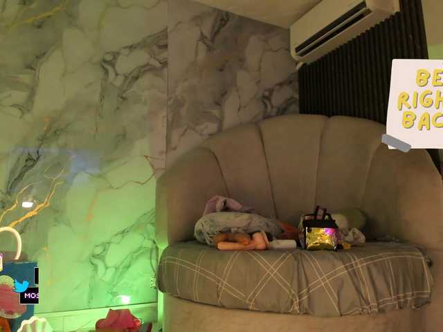 Katemoss70's BongaCams show and profile