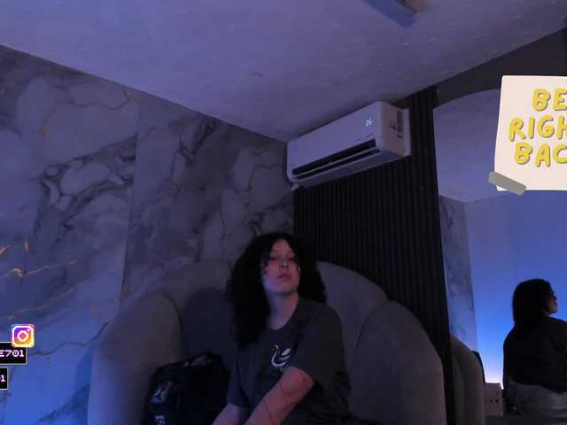 Katemoss70's BongaCams show and profile