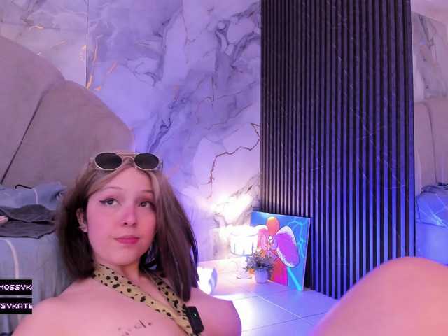 Katemoss70's BongaCams show and profile