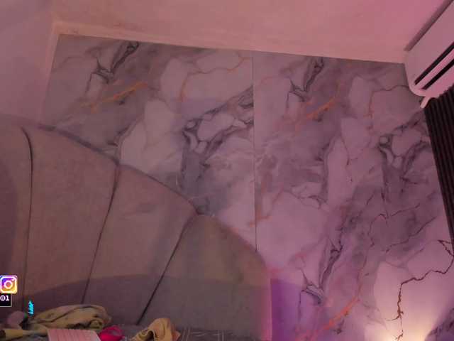 Katemoss70's BongaCams show and profile