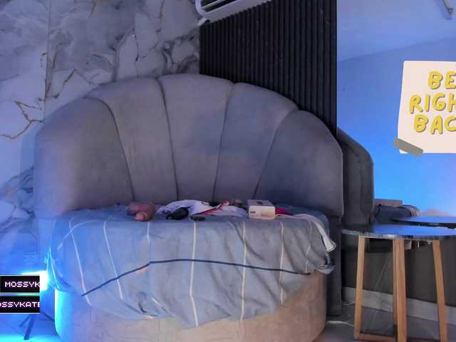 Katemoss70's BongaCams show and profile