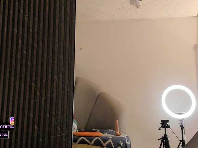 Katemoss70's BongaCams show and profile