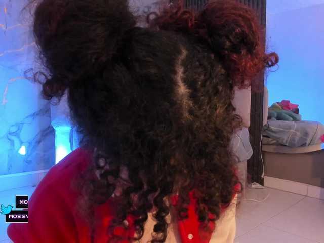 Katemoss70's BongaCams show and profile