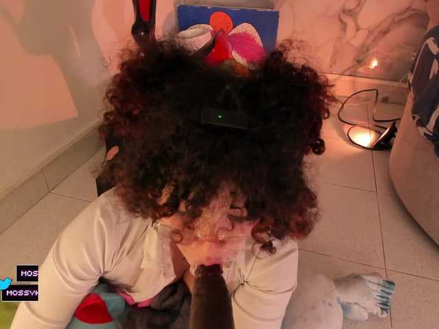 Katemoss70's BongaCams show and profile