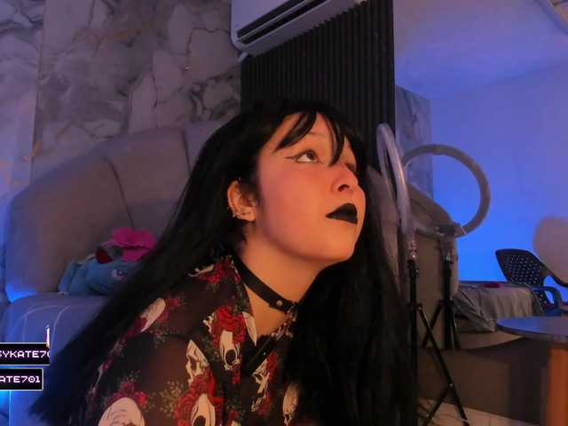 Katemoss70's BongaCams show and profile