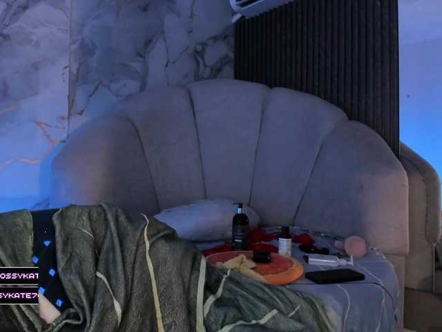 Katemoss70's BongaCams show and profile