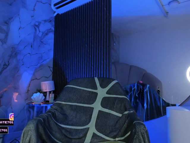 Katemoss70's BongaCams show and profile