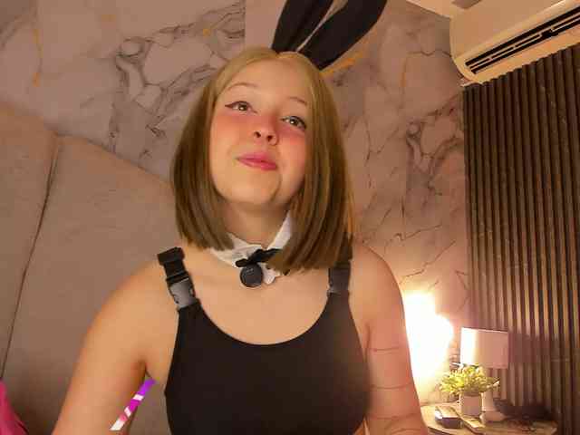 Katemoss70 webcam