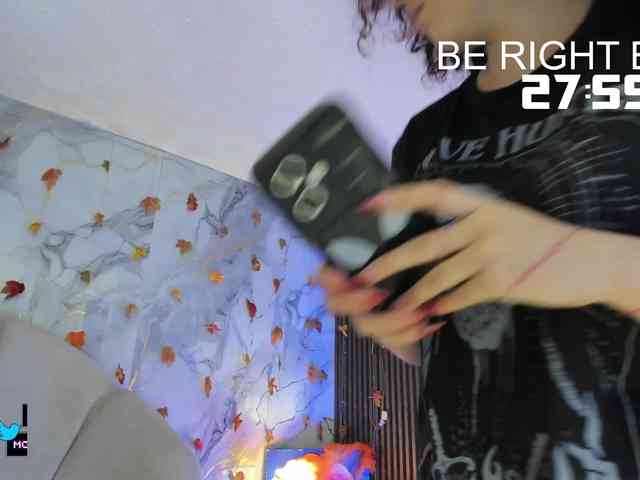 Katemoss70 webcam