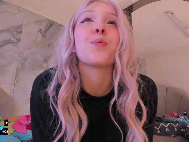 Katemoss70 webcam