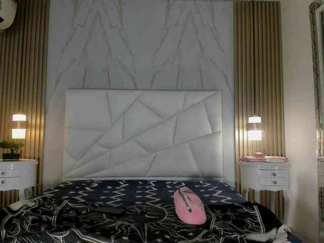 Katemoss70 Katemoss70